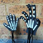 Skeleton hands DIY